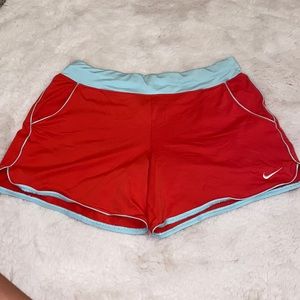 VINTAGE Nike shorts